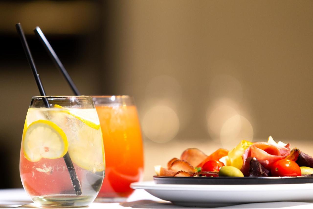 Illia 121 Apart Hotel Neuquen Luaran gambar