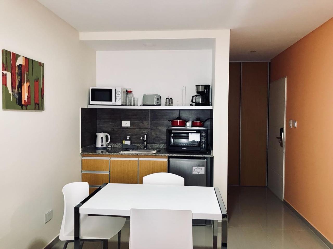 Illia 121 Apart Hotel Neuquen Luaran gambar
