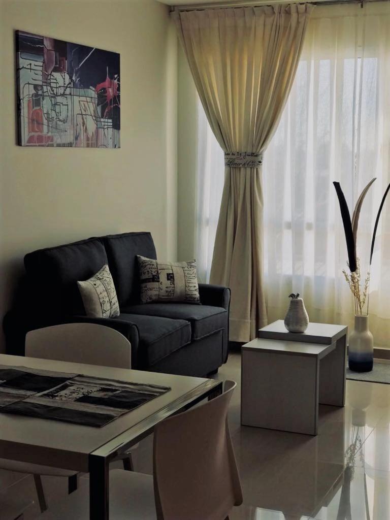 Illia 121 Apart Hotel Neuquen Luaran gambar