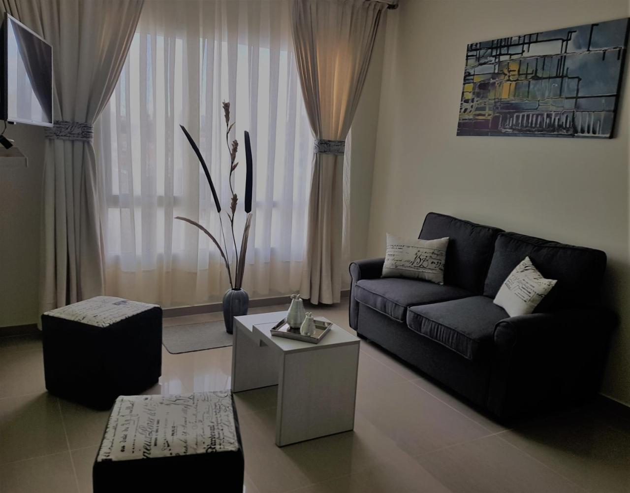 Illia 121 Apart Hotel Neuquen Luaran gambar