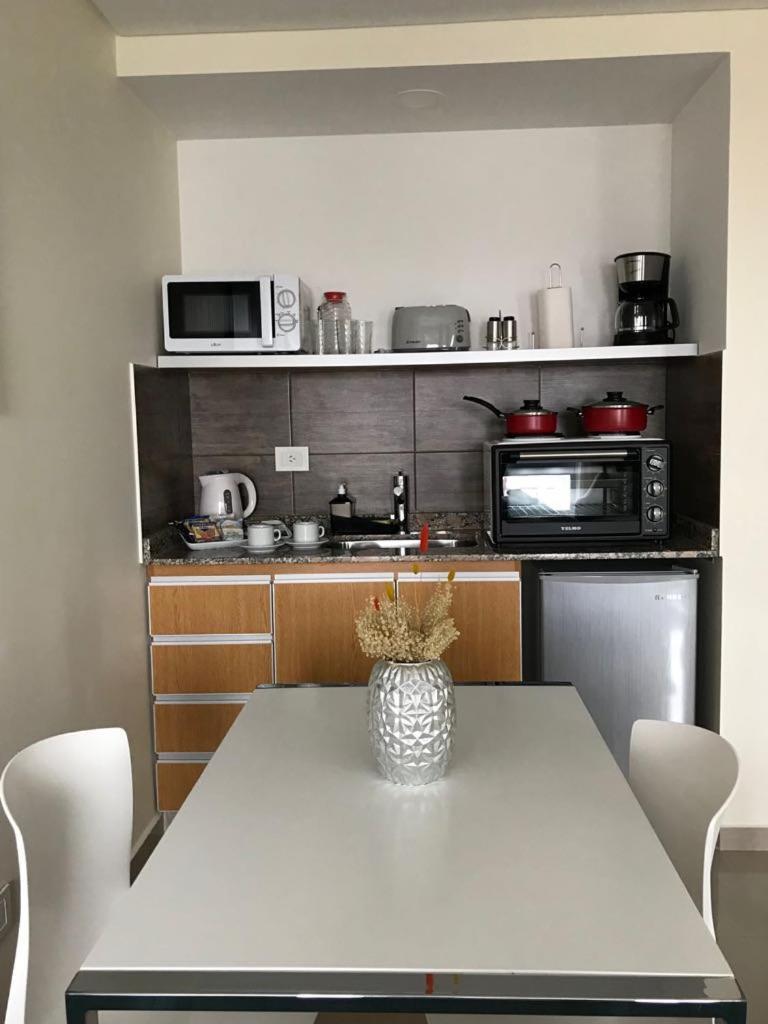 Illia 121 Apart Hotel Neuquen Luaran gambar